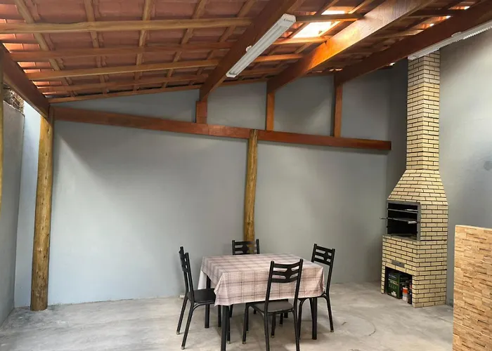 Casa Em Ubatuba Com Ambiente Familiar